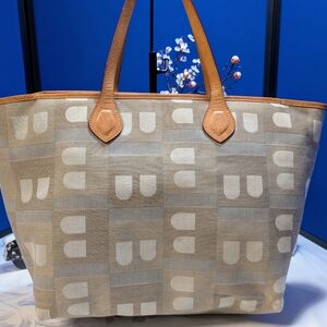 Bally Monogram Large Tote Bag -Tan And Cream With Leather Trim And Handles